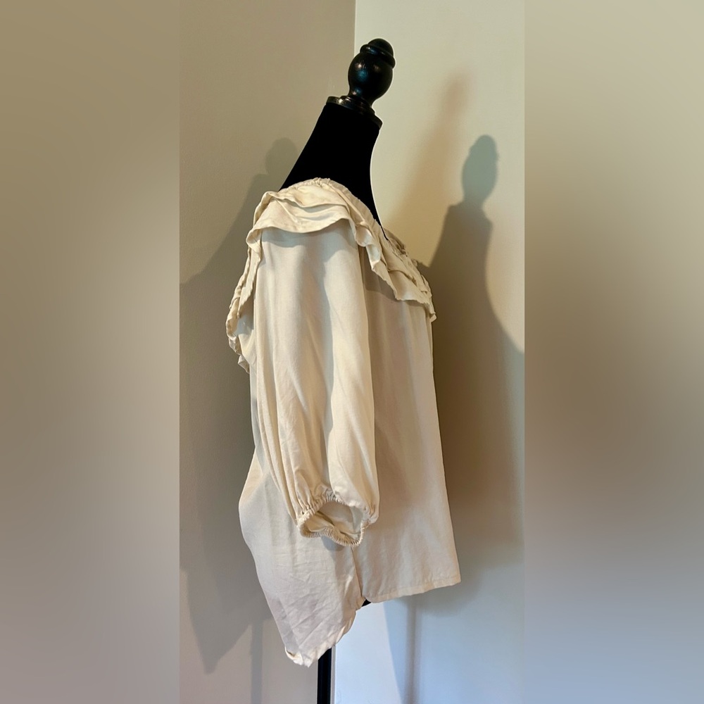 Cupio Off-White Ruffle Button-Down Blouse - Picture 3 of 5